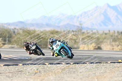 media/Dec-06-2025-CVMA (Sat) [[4a896cc04c]]/Race 12-Supersport Middleweight/